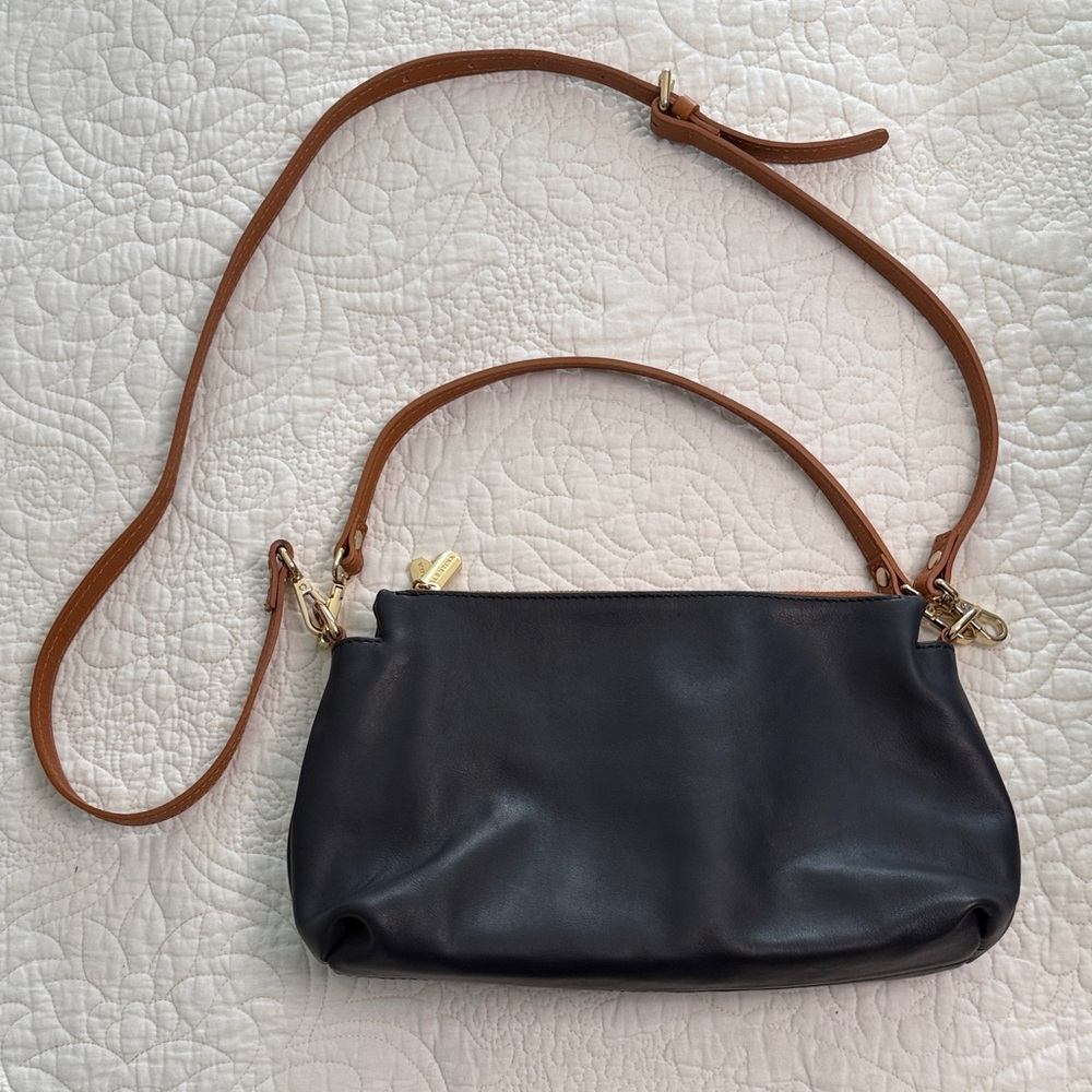 Beautiful Valentina Navy bag in soft, smooth Leather